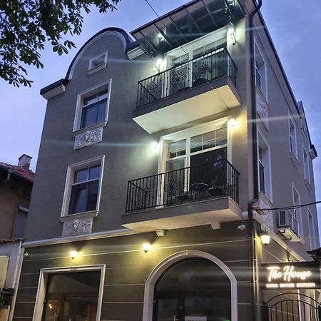 The House - Central Boutique Apartments Кюстендил Екстер'єр фото