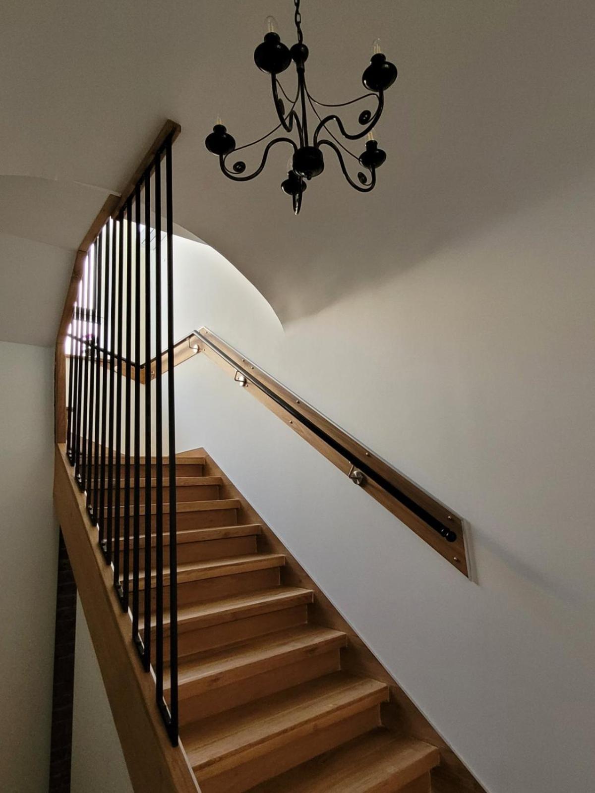 The House - Central Boutique Apartments Кюстендил Екстер'єр фото